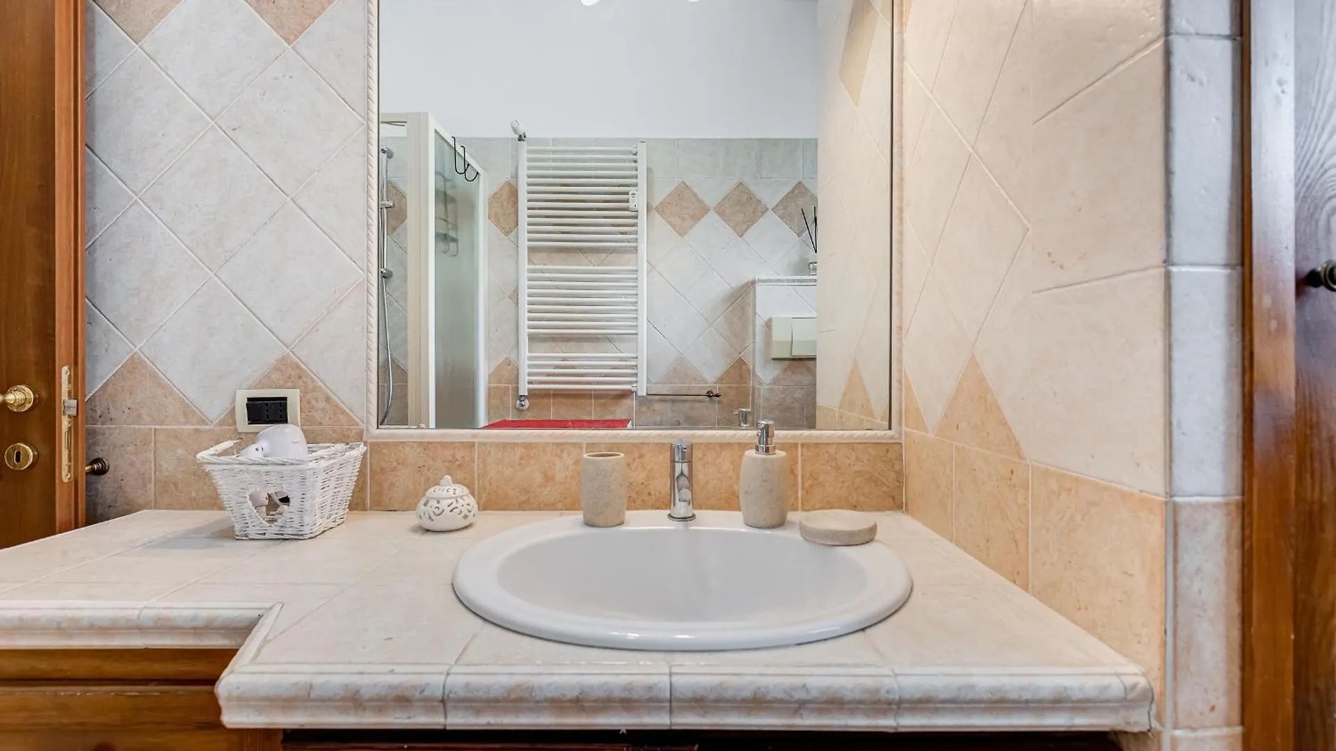Villa Riccio-Flaminio House Rome Apartment